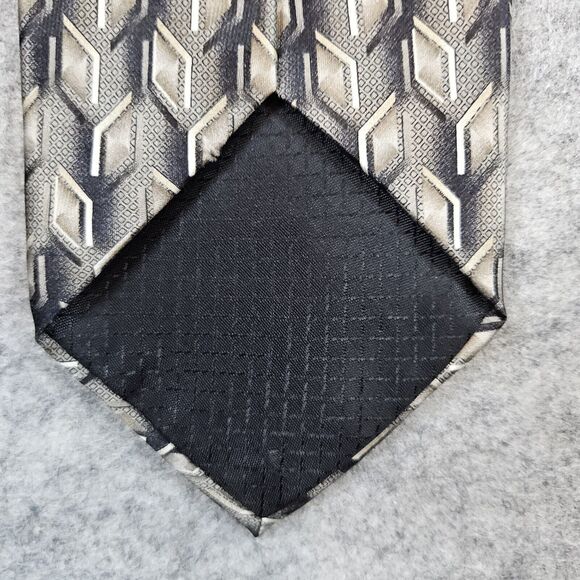 Pierre Cardin Necktie Geometric Black‎ & Beige All Silk Made In USA 4"x59" - Picture 6 of 9